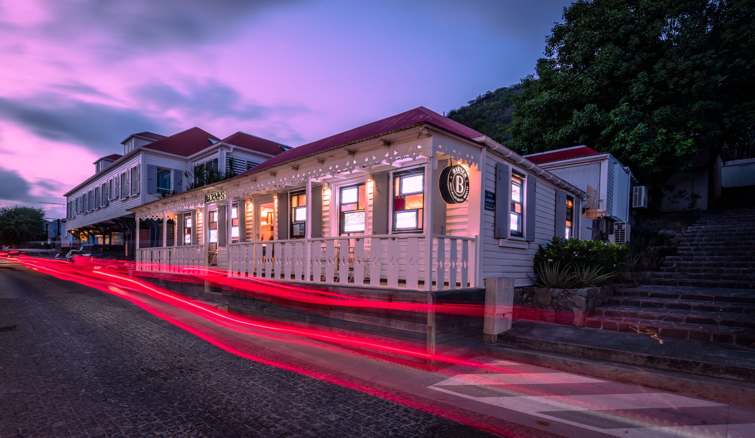 barnes-real-etsate-st-barts-contact-hero