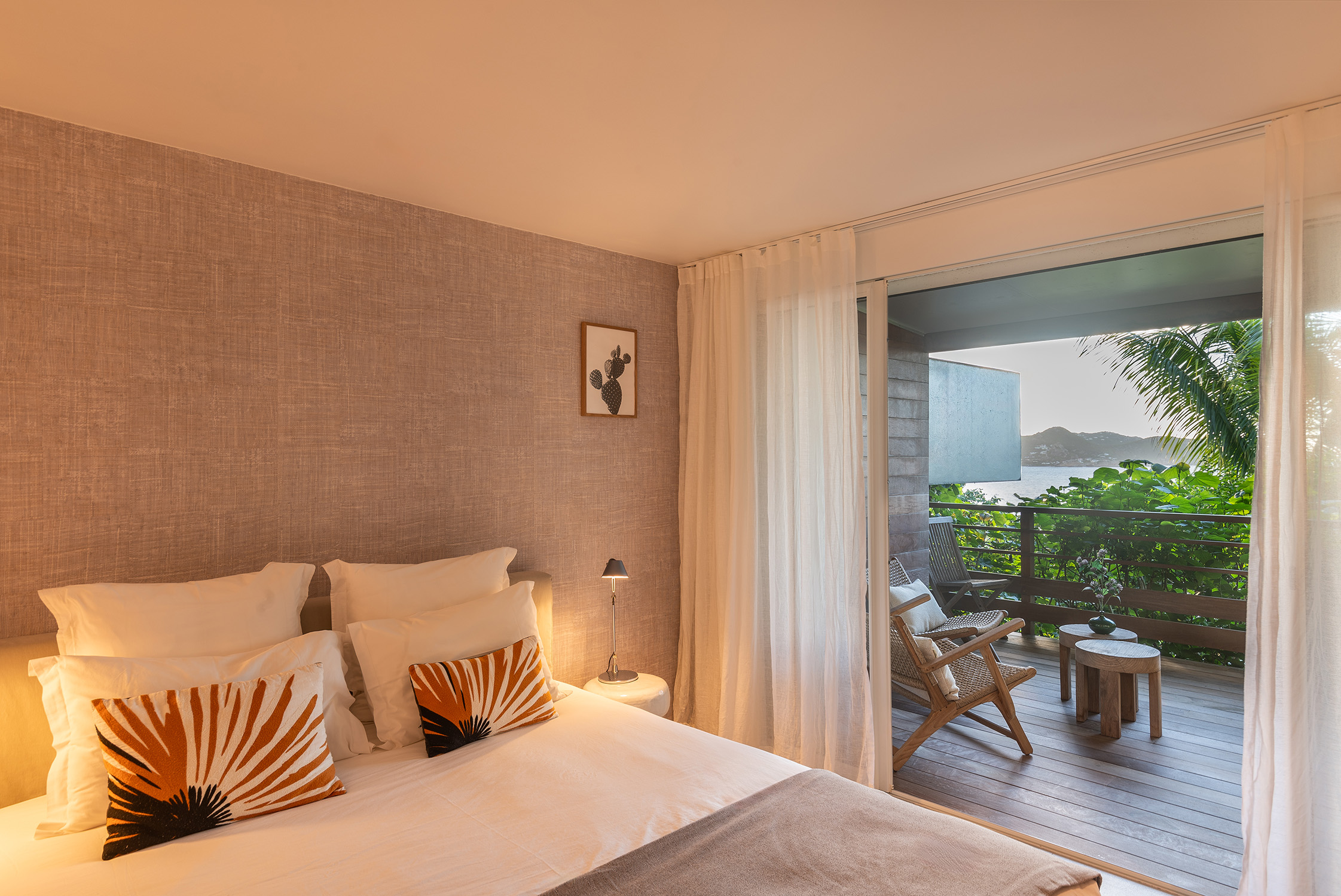 Contemporary 3-Bedroom Villa in Pointe-Milou, St Barts with Ocean Views