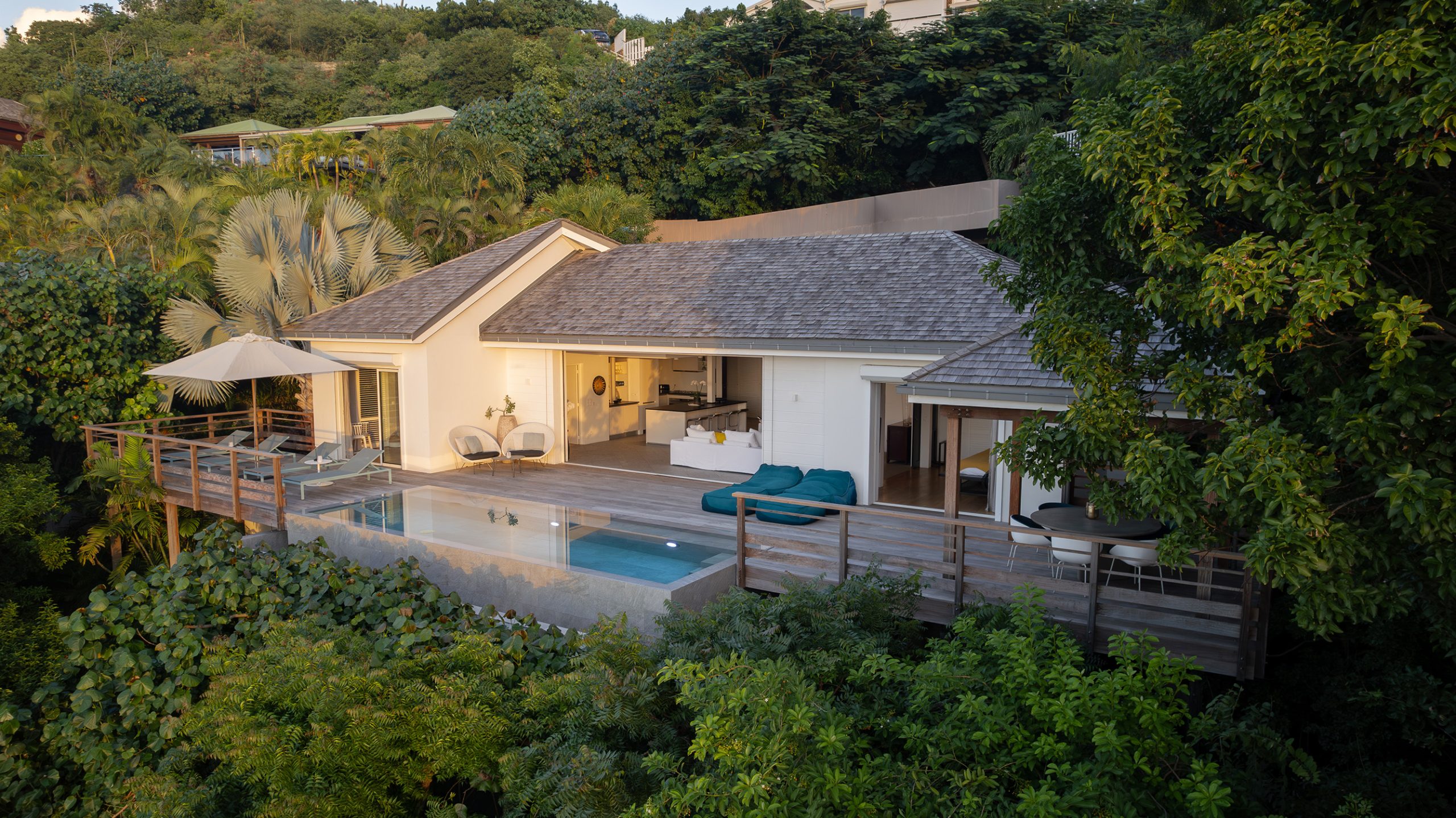 Contemporary 3-Bedroom Villa in Pointe Milou, St Barts with Ocean Views