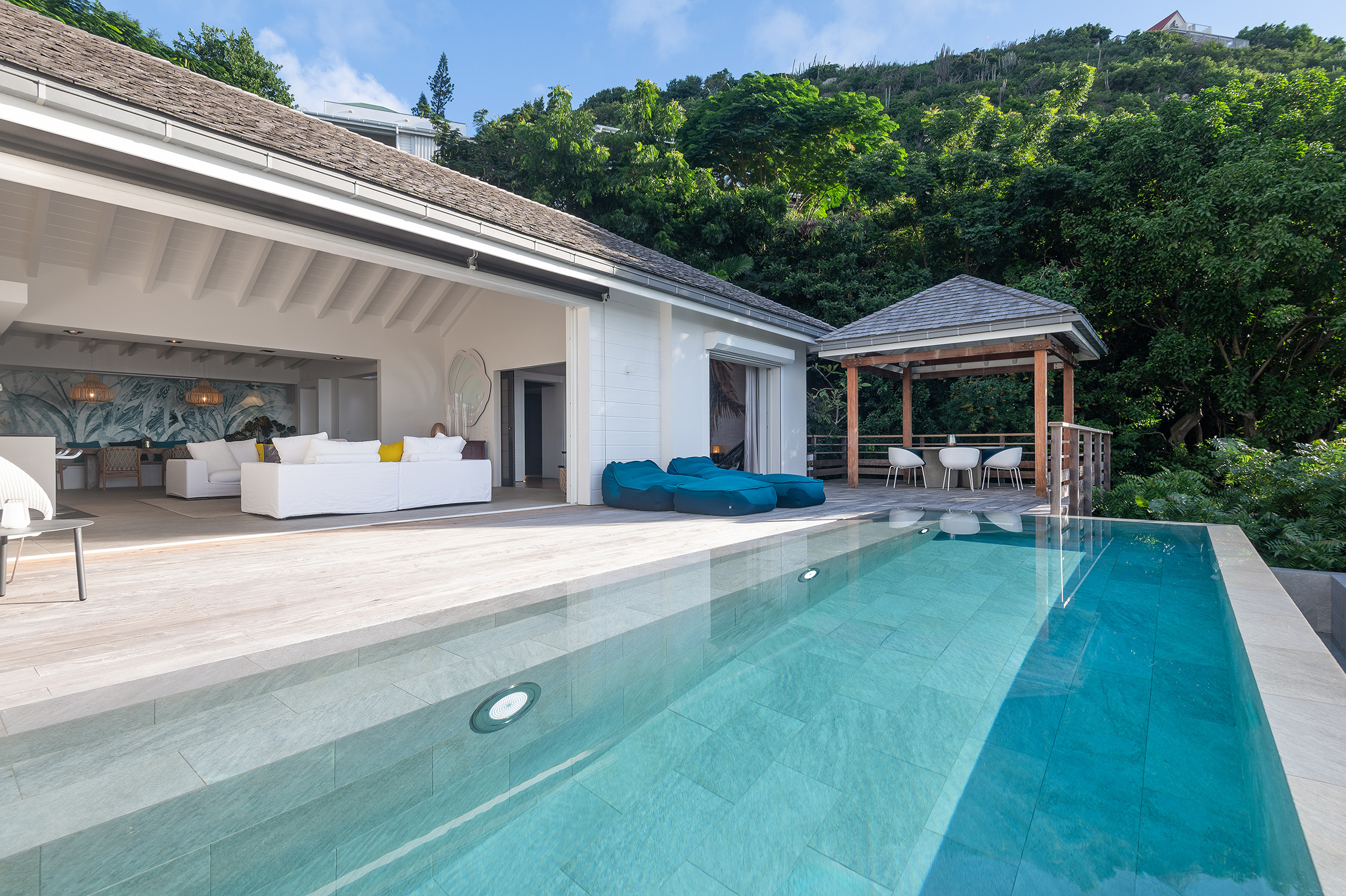 Contemporary 3-Bedroom Villa in Pointe-Milou, St Barts with Ocean Views