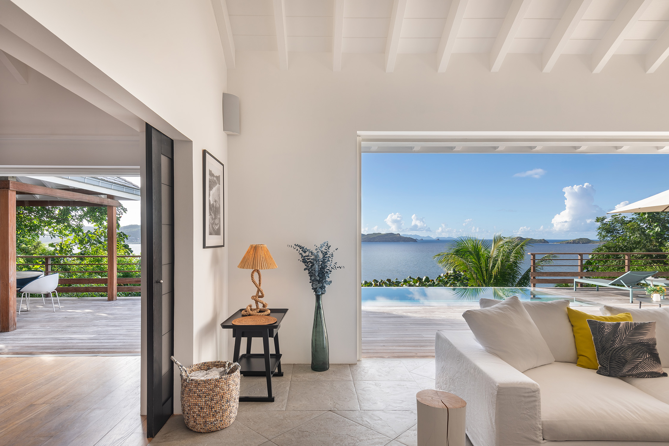Contemporary 3-Bedroom Villa in Pointe-Milou, St Barts with Ocean Views