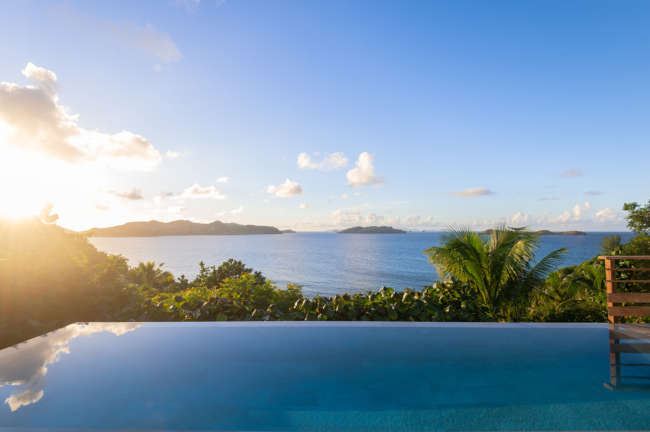 Contemporary 3-Bedroom Villa in Pointe-Milou, St Barts with Ocean Views