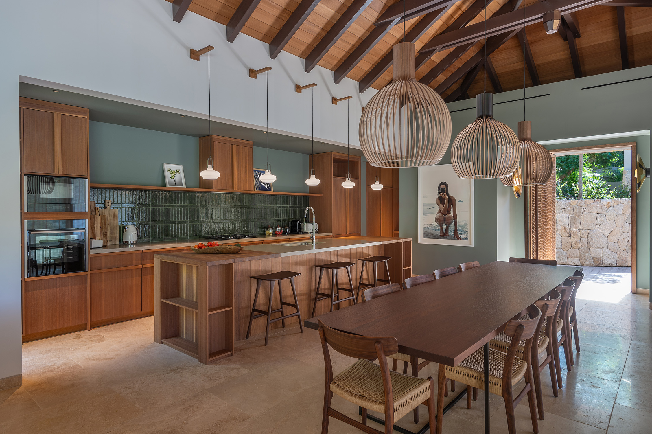 Villa Linda – Luxury 5-Bedroom Seafront Villa in Marigot St Barts