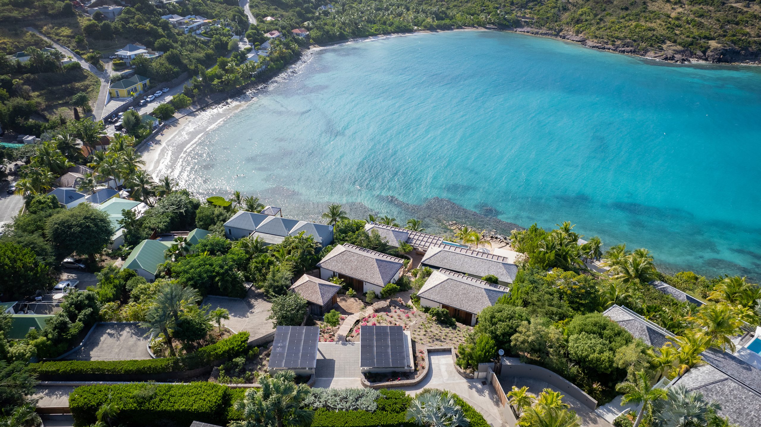 Villa Linda – Luxury 5-Bedroom Seafront Villa in Marigot St Barts