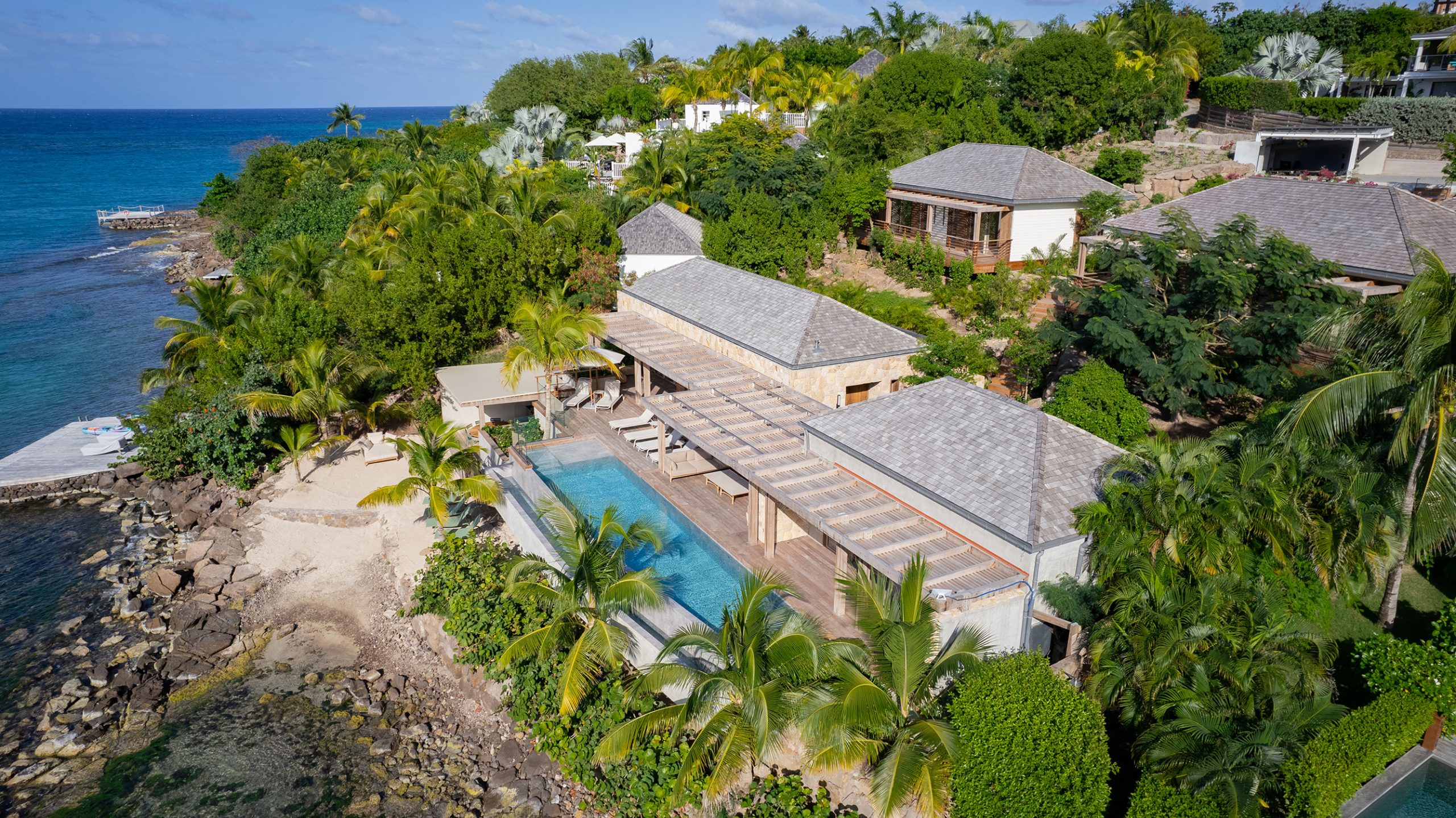 Villa Linda – Luxury 5-Bedroom Seafront Villa in Marigot St Barts