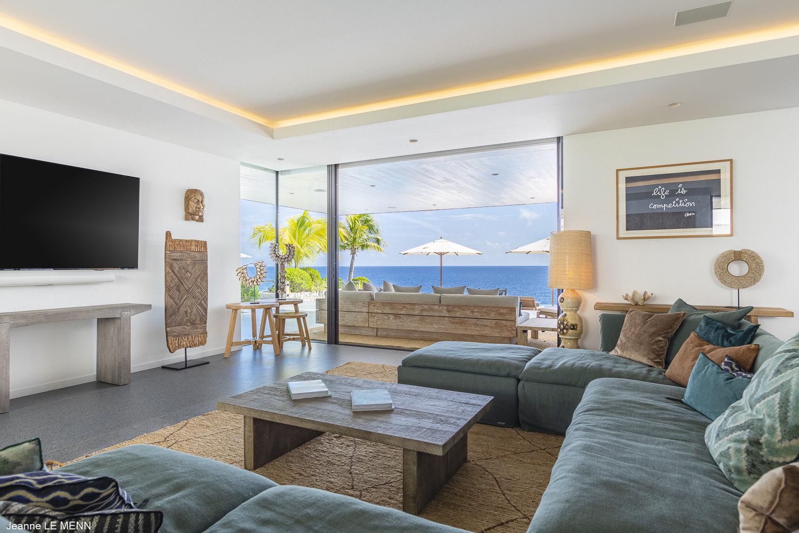 Villa Roxanne – Luxury 6-Bedroom Villa for rent in Gustavia St Barts with Sunset Views