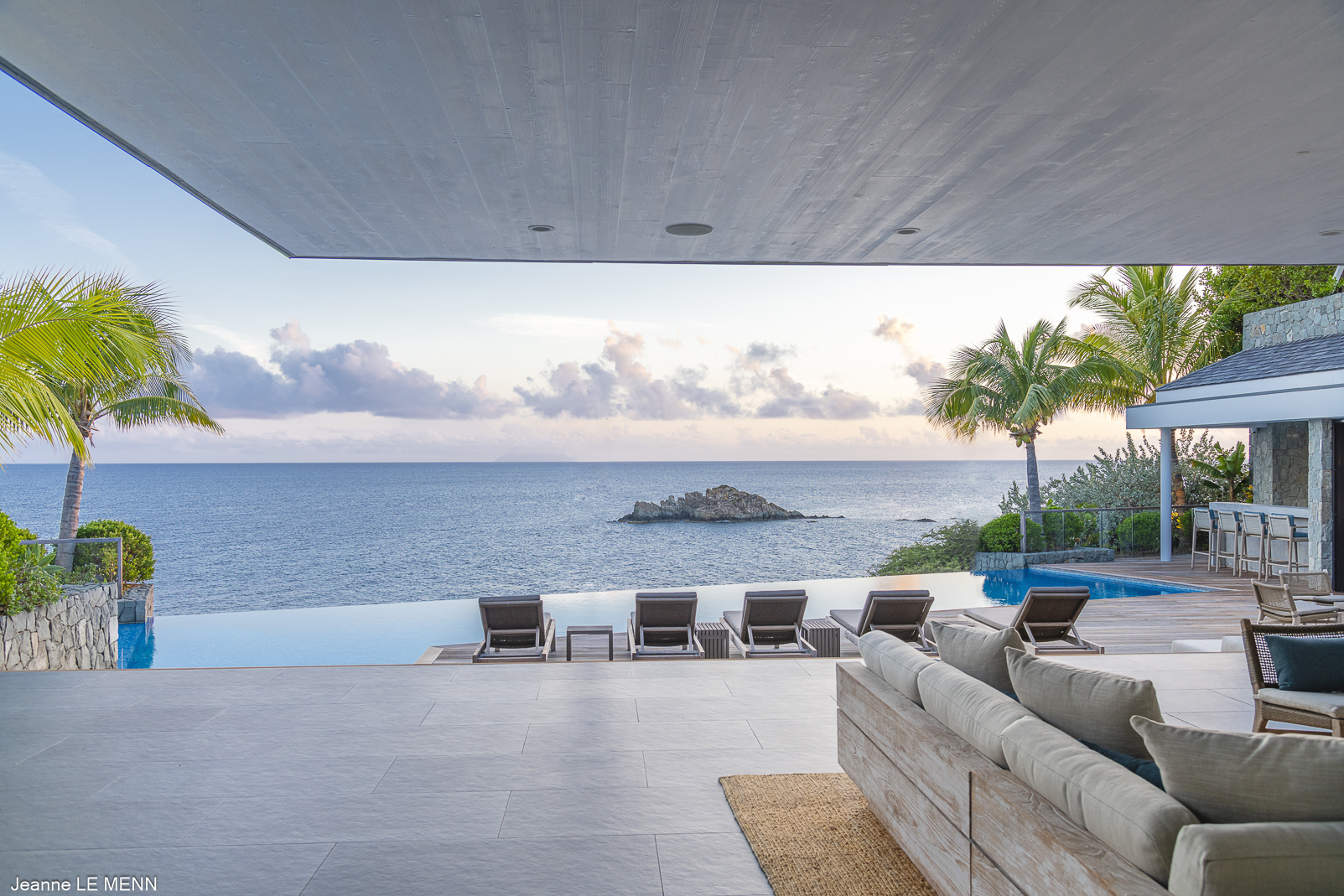 Villa Roxanne – Luxury 6-Bedroom Villa for rent in Gustavia St Barts with Sunset Views
