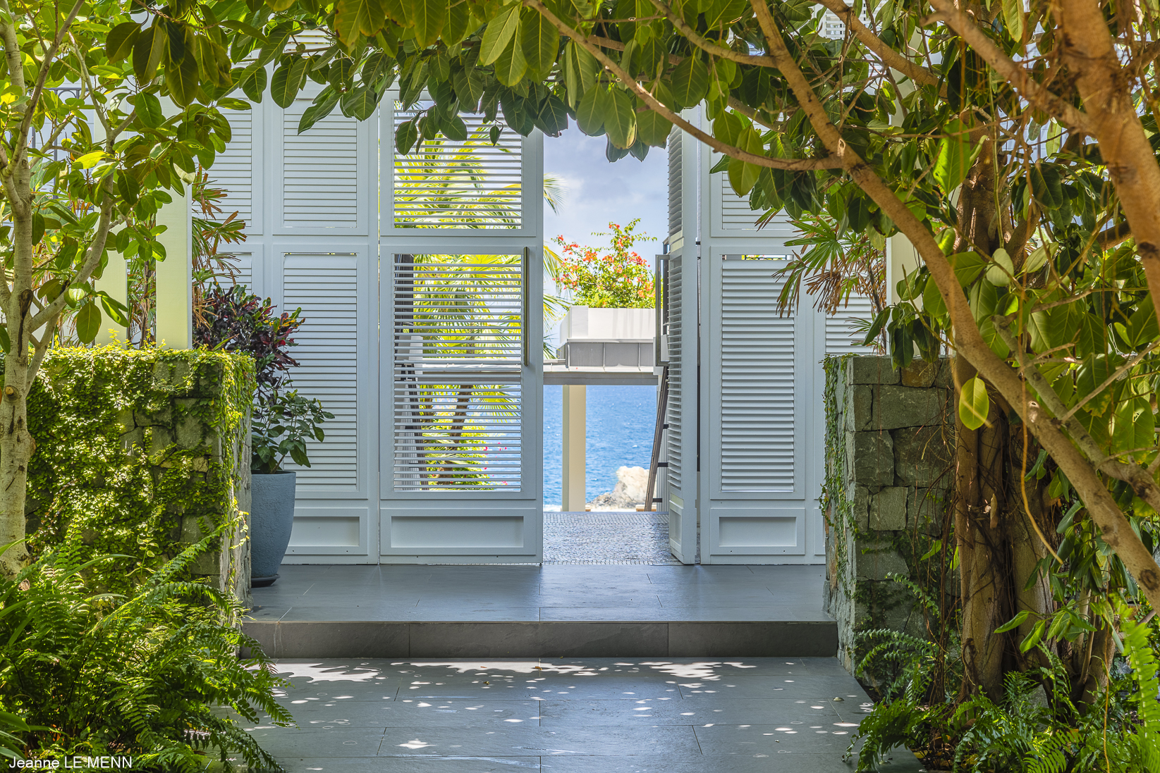 Villa Roxanne – Luxury 6-Bedroom Villa for rent in Gustavia St Barts with Sunset Views